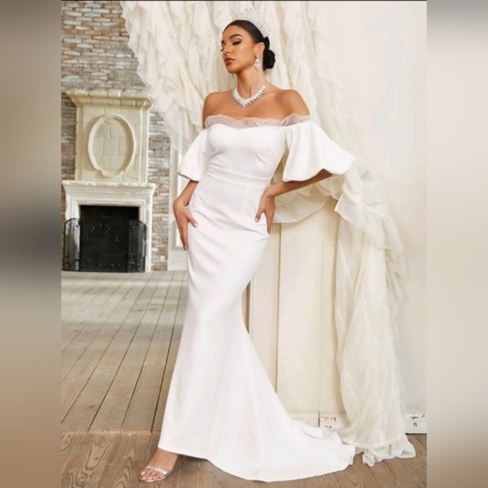 Off Shoulder Contrast Mesh Mermaid Hem Women's Wedding Dress - Picture 2 of 7